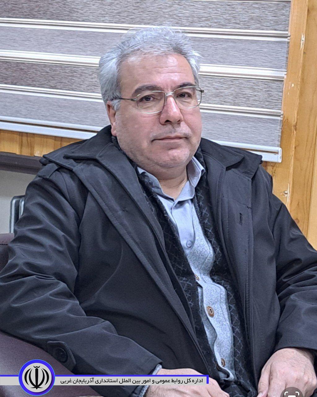 🔹حضور مهدوی سرپرست معاونت سیاسی و اجتماعی استانداری آذربایجانغربی بهمراه عباسی سرپرست دفتر امور سیاسی، انتخابات و تقسیمات کشوری استانداری در فرمانداری اشنویه و بازدید از واحدهای اداری